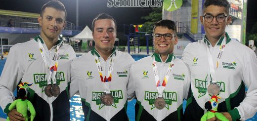 Semilleros Deportivos / Natación Carreras / Juegos Nacionales / Juan Pablo Botero, David Arias, Sebastián Berrío y Samir Junior Franco