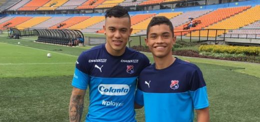 Sebastián junto a Leonardo Castro, goleador en una época anterior del Deportivo Pereira.