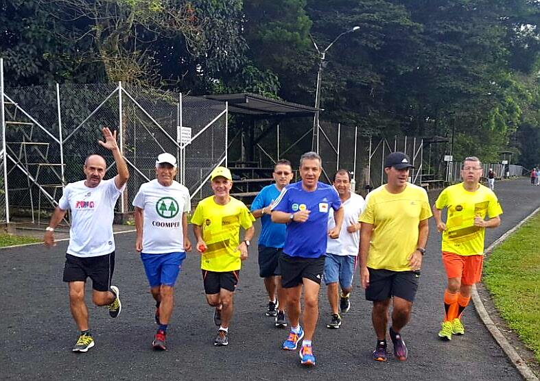 Resultado de imagen para pista de atletismo utp