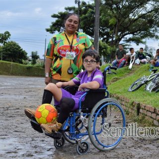 Mónica y Sebastián Club Fox Pereira