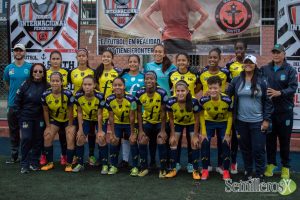 Formas Íntimas Torneo Internacional de Fútbol Femenino