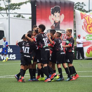 Los niños no son trofeos y merecen encontrar felicidad en el deporte