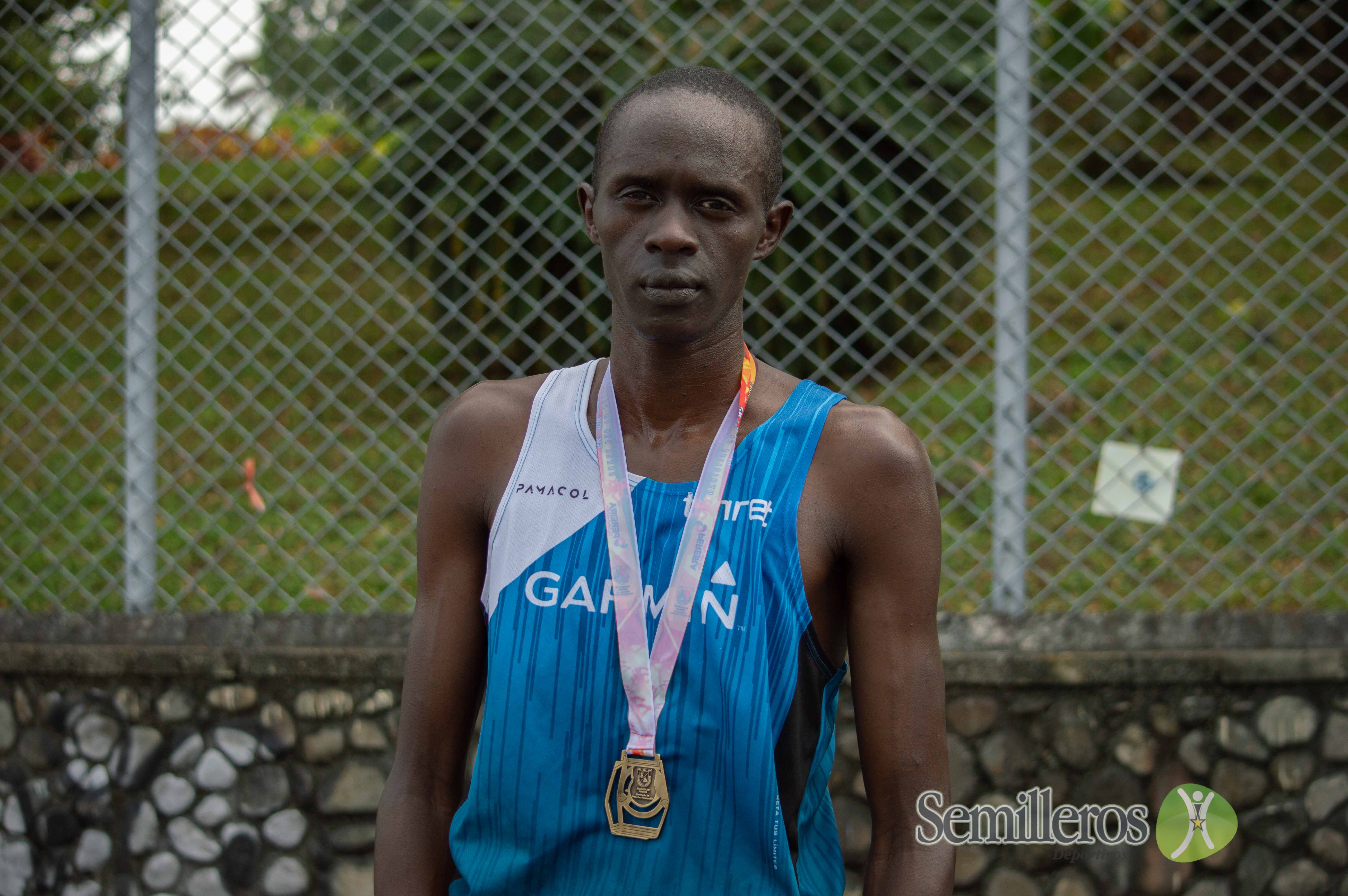 Campeón carrera 10 k