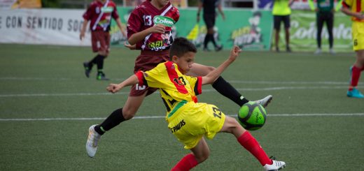 Cuarto de final Babyfútbol zona centro