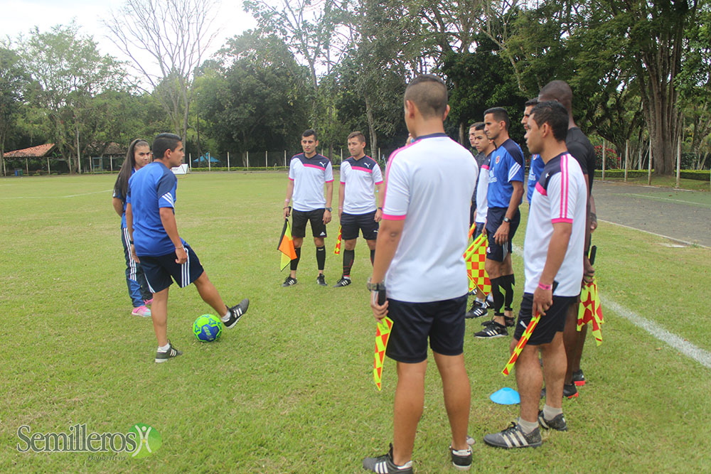 Semilleros Deportivos / Árbitros