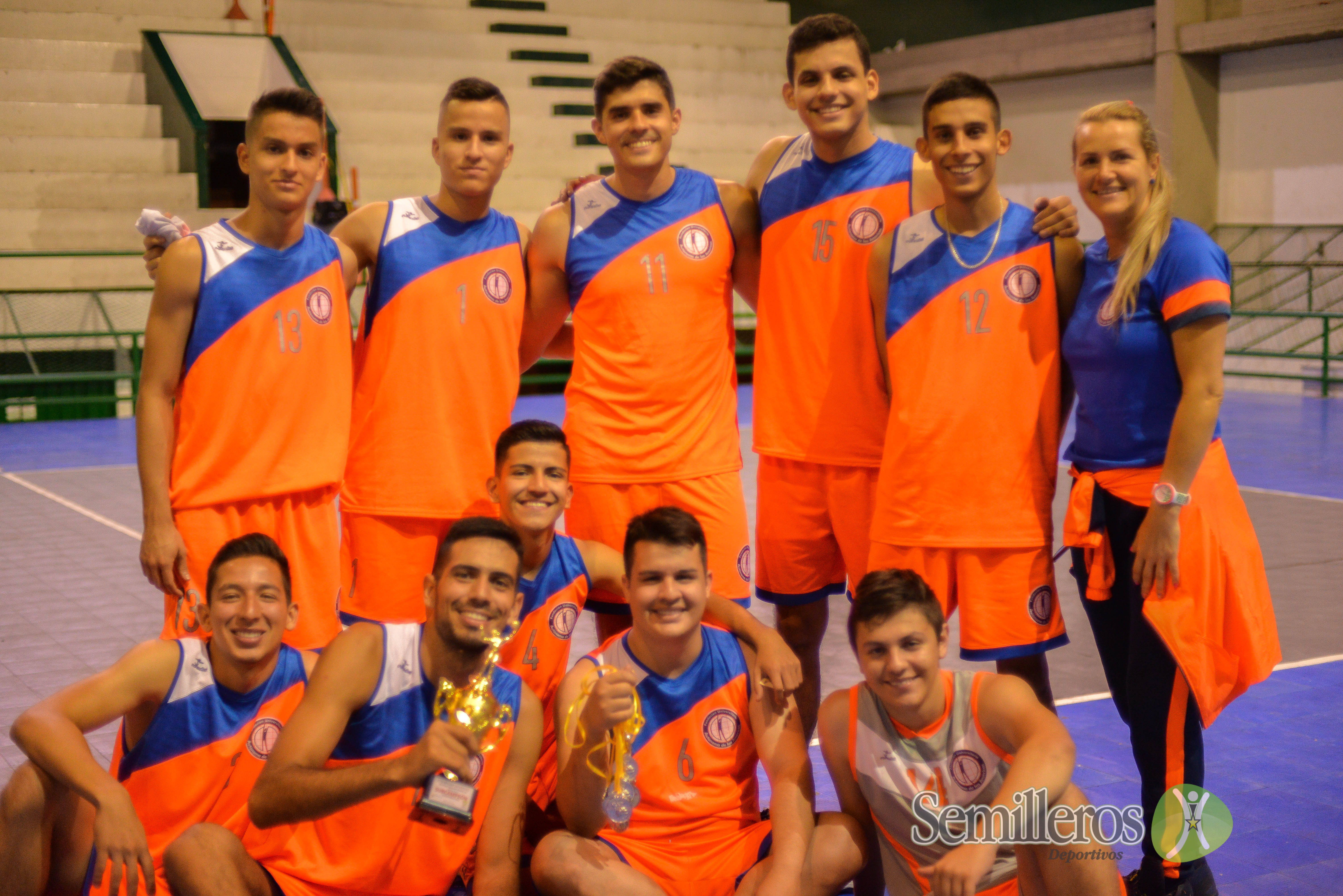Autónoma subcampeón de voleibol masculino